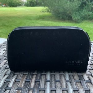CHANEL Parfums Black Velvet Cosmetic Bag